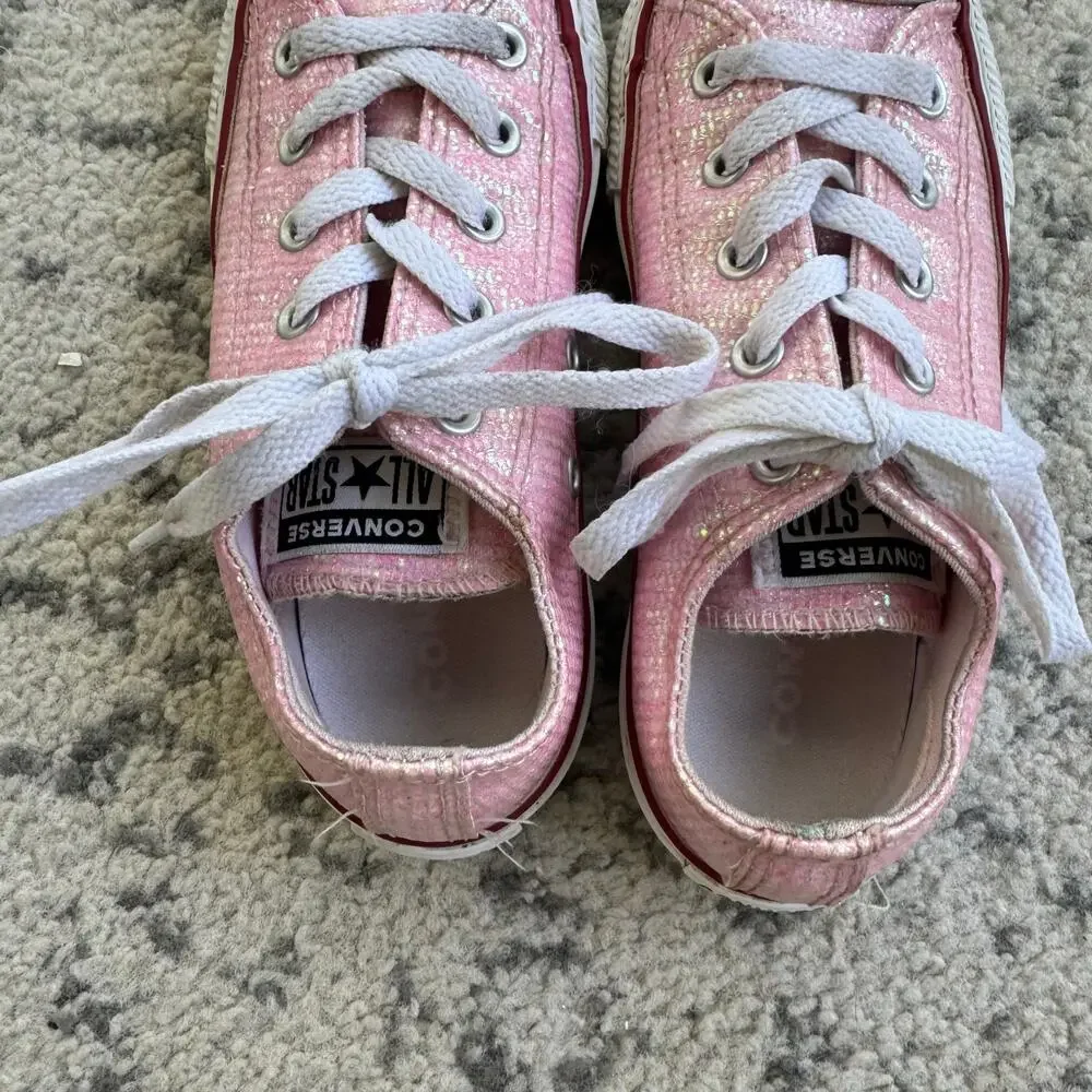 Converse Girls Pink and Red Glitter Low Top Sneakers Youth Size 1